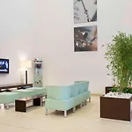 メルキュール シティ ホテル 4*