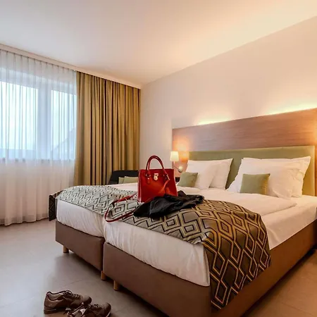 Mercure 4*