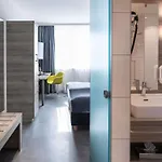 Mercure 4*