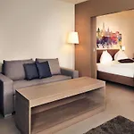 Mercure 4*