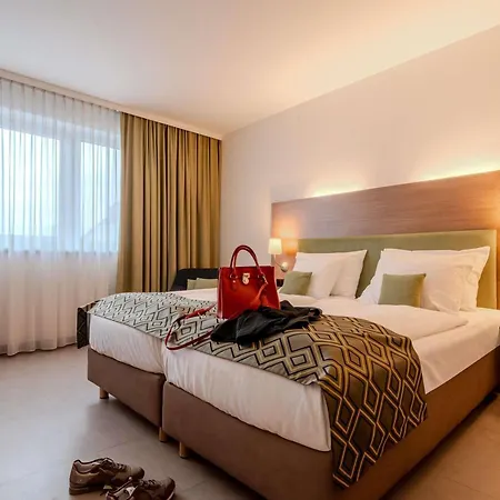 Mercure Hotel 4*